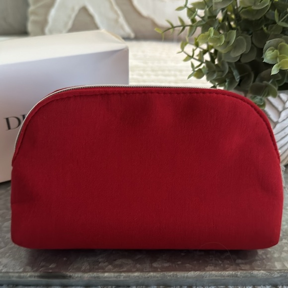 BNIB Dior Pouch - Picture 3 of 16